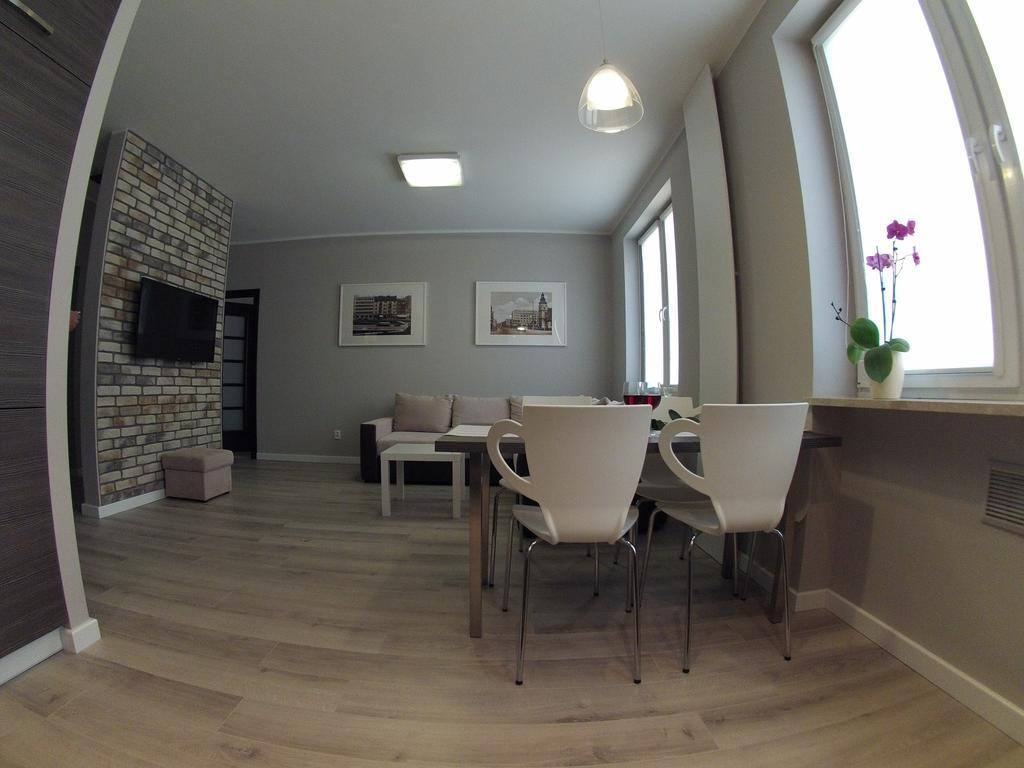 Apartament W Centrum Gdyni II Гдиня Стая снимка